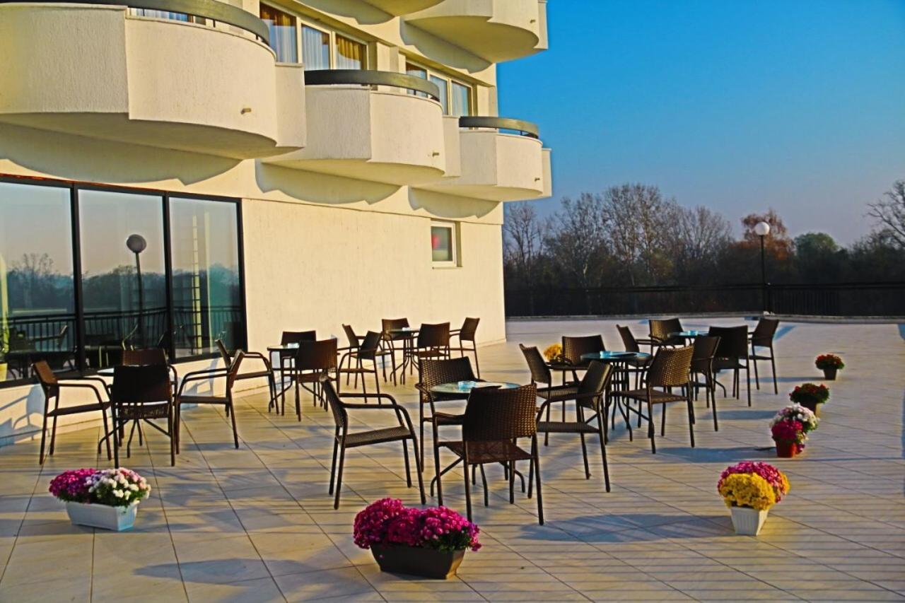 Plaza Otel Varvarin Dış mekan fotoğraf